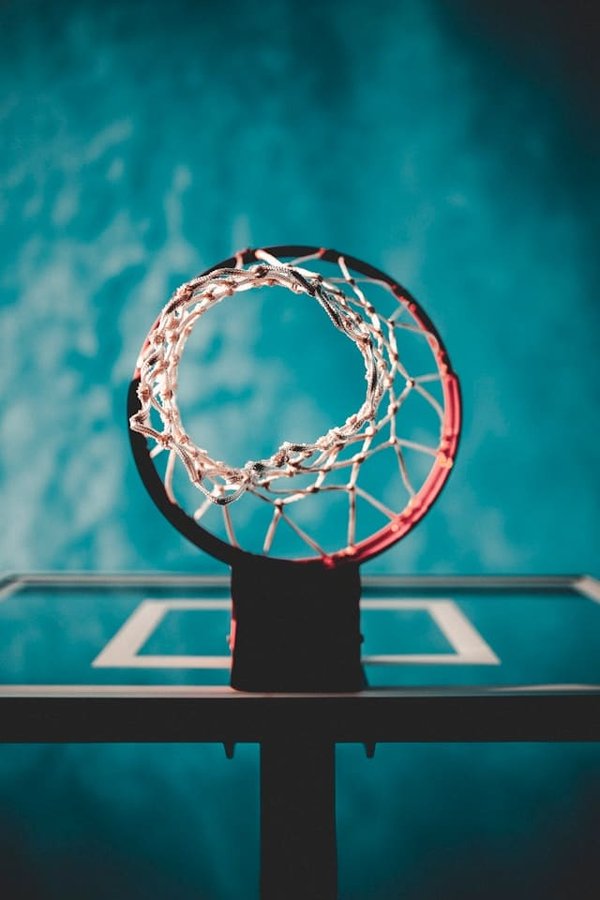 Dribble décisif: Maîtriser le crossover comme les pros