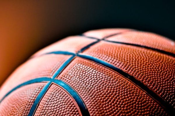Les erreurs à éviter lors des tirs en suspension en basket