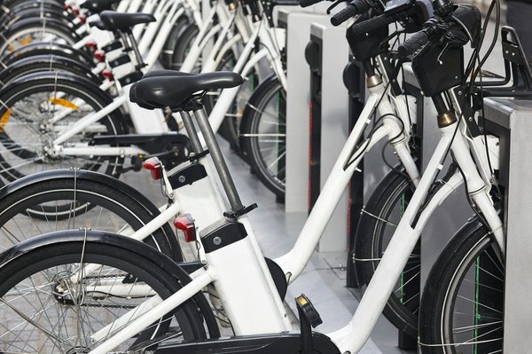 Vélo électrique d'occasion : économisez avec style et qualité !